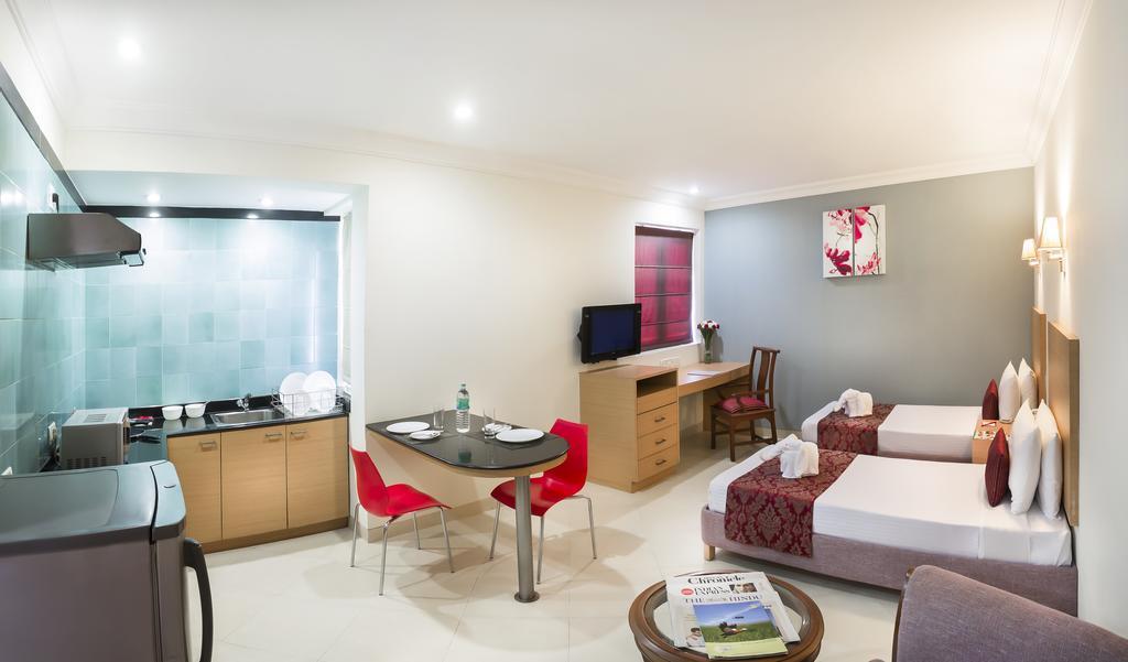 The Lotus Hotel, Burkit Road Apartment